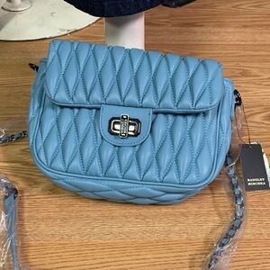Badgley Mischka Quilted Blue Crossbody Bag chain new